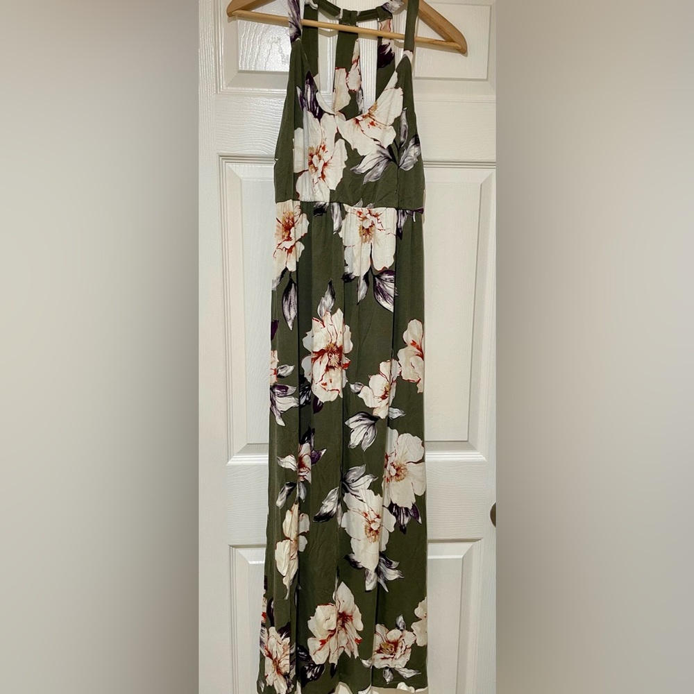 NWOT Nine Britton Maxi Dress